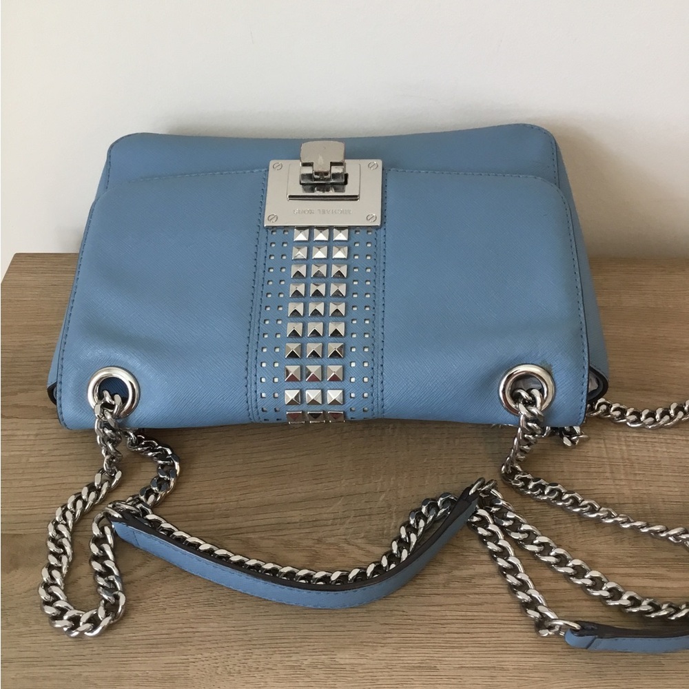 Michael Kors Tina Studded Flap Bag Lt. Blue Saffiano Leather Wear 2-ways - Picture 5 of 13